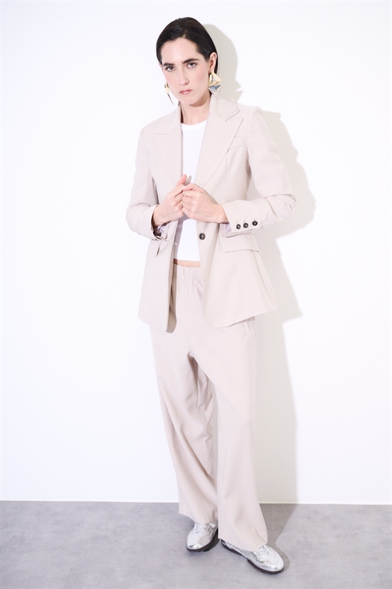 GIACCA AVVITATA A 2 BOTTONI CON PATTINE BEIGE