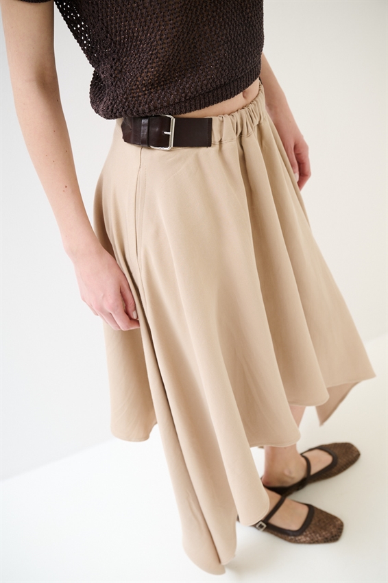 GONNA MIDI CON PUNTE E FIBBIE