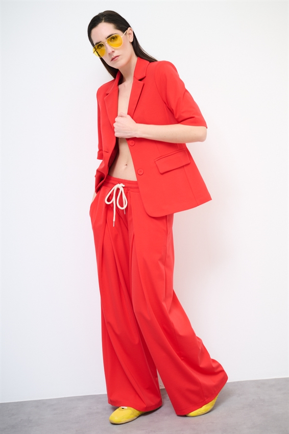 PANTALONE CON PINCES