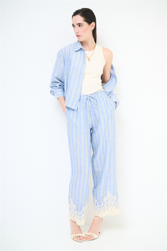 PANTALONE IN LINO A RIGHE CON RICAMO