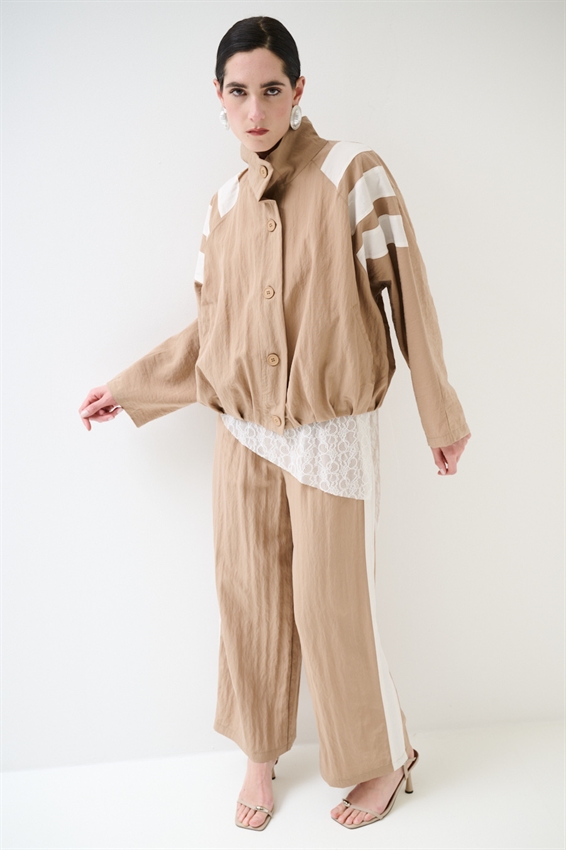 PANTALONE CON BANDA A CONTRASTO CAMMELLO/BURRO