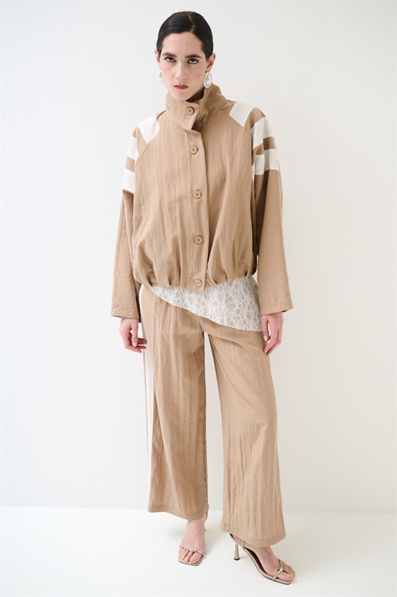 PANTALONE CON BANDA A CONTRASTO CAMMELLO/BURRO