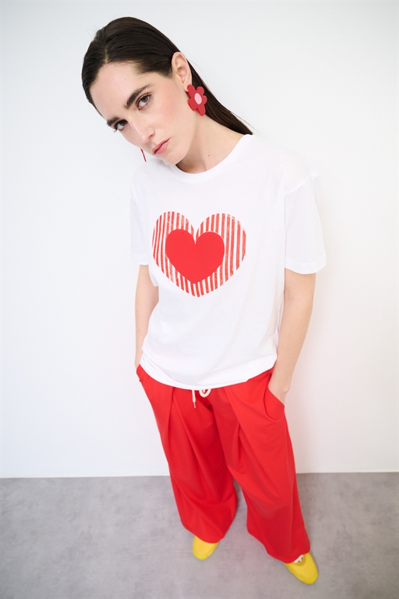 T-SHIRT OVER CON STAMPA CUORE