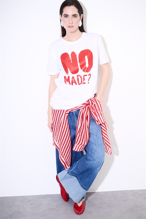 T-SHIRT OVER CON STAMPA NO MADE