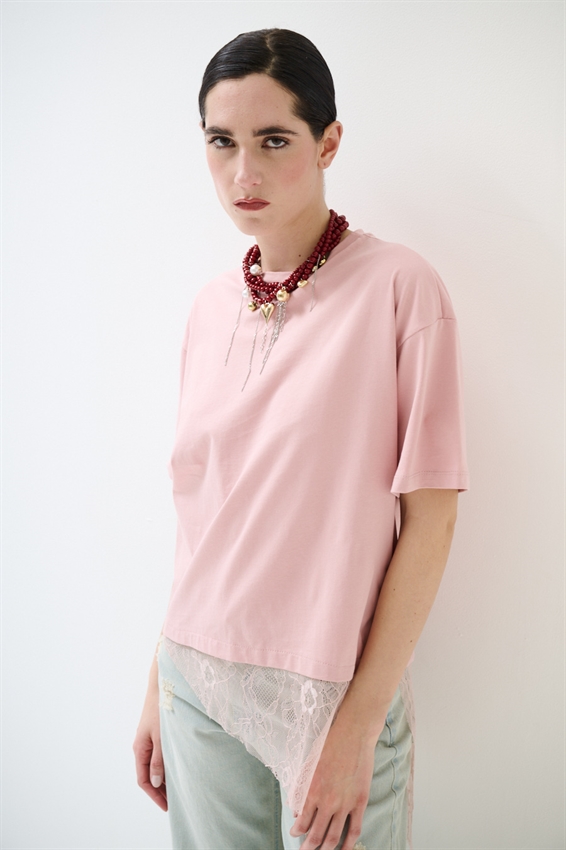 T-SHIRT COTONE CON PIZZO ASIMMETRICO