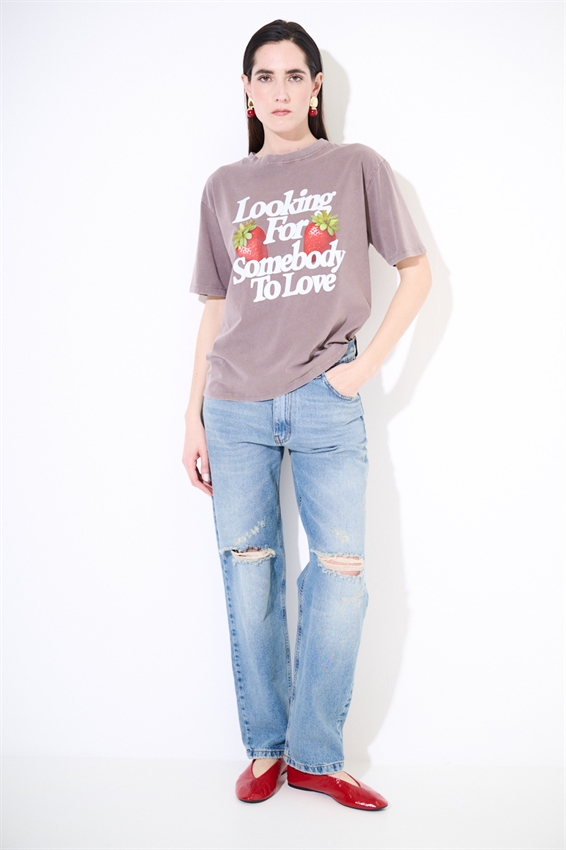 T-SHIRT EFFETTO MARMORIZZATO STAMPA FRAGOLE