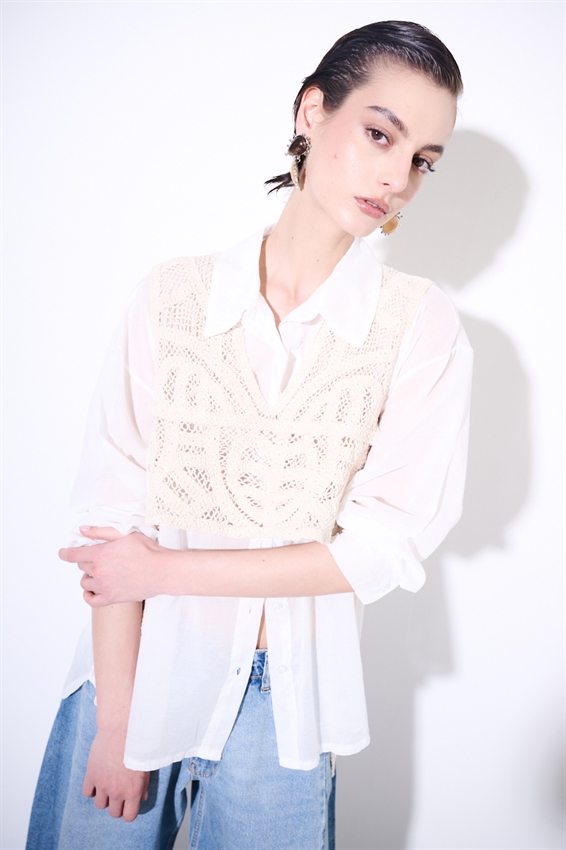 CAMICIA OVER IN MUSSOLA CON TOP MACRAME BURRO