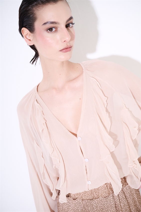 BLUSA CON BOTTONI E VOLANT