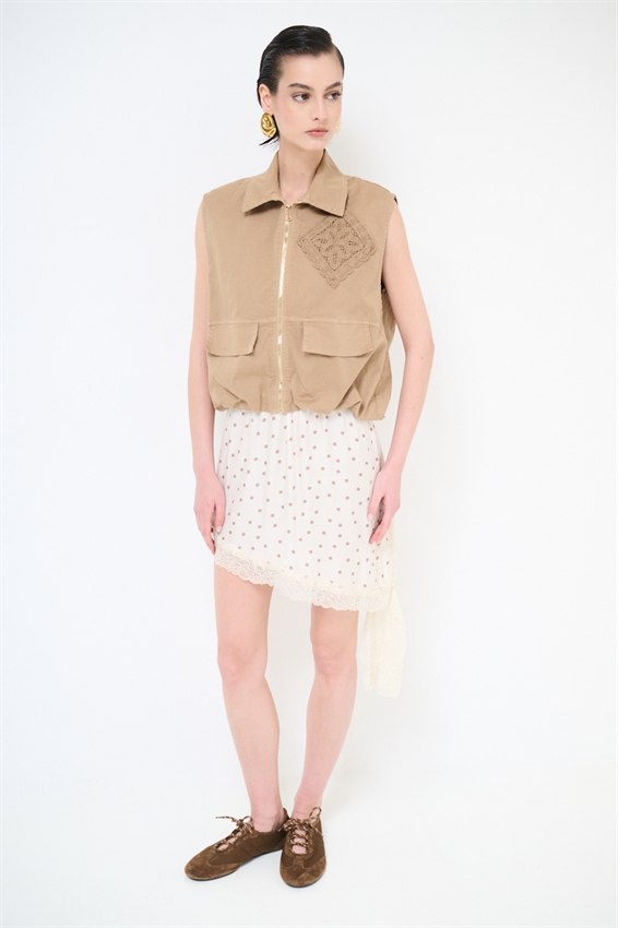 GIUBBOTTO OVERSIZE CON PATCH CAMMELLO