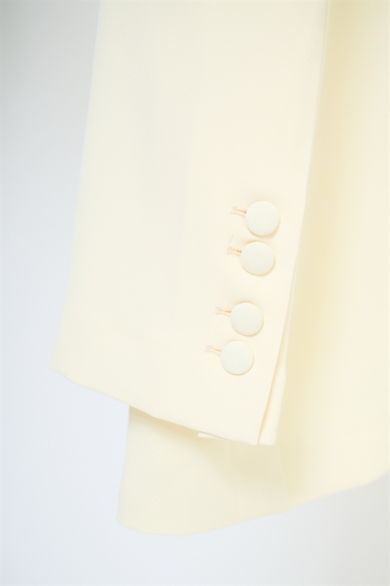 BLAZER MONOPETTO CON REVERS CLASSICI E UN BOTTONE