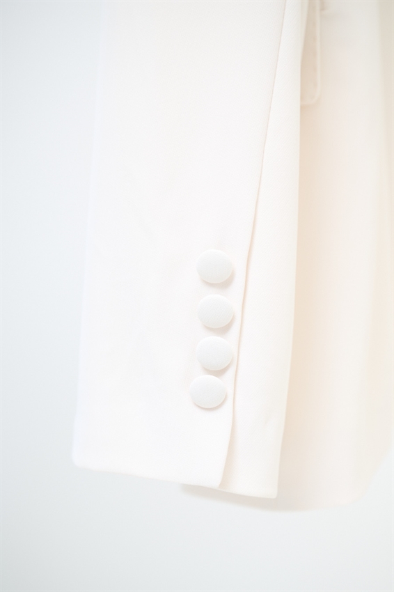 BLAZER MONOPETTO CON REVERS CLASSICI E UN BOTTONE