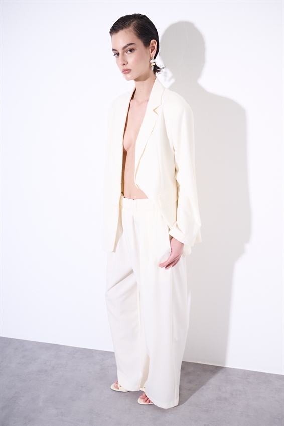 BLAZER MONOPETTO 2 BOTTONI E TASCHE A FILETTO