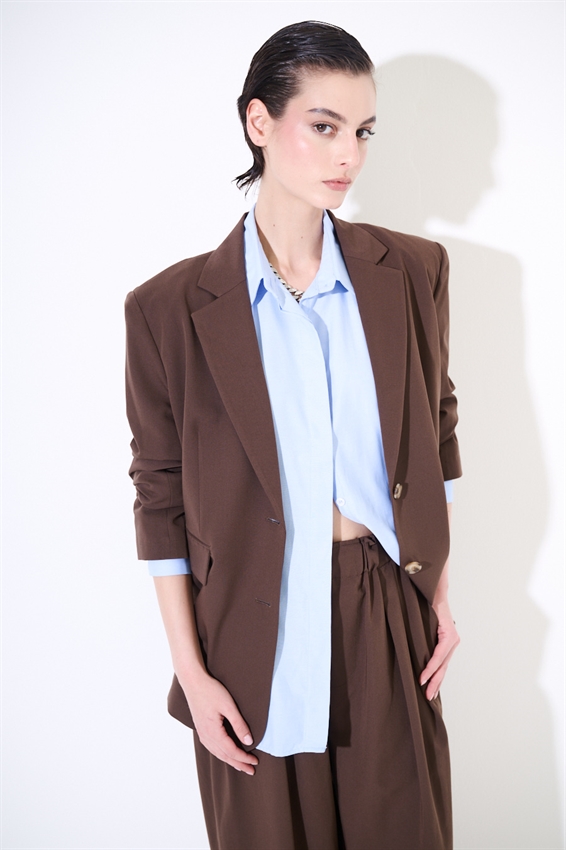 BLAZER MONOPETTO 2 BOTTONI E TASCHE A FILETTO MORO