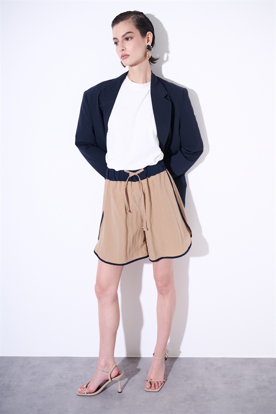 BLAZER MONOPETTO 1 BOTTONE E TASCHE A FILETTO BLU