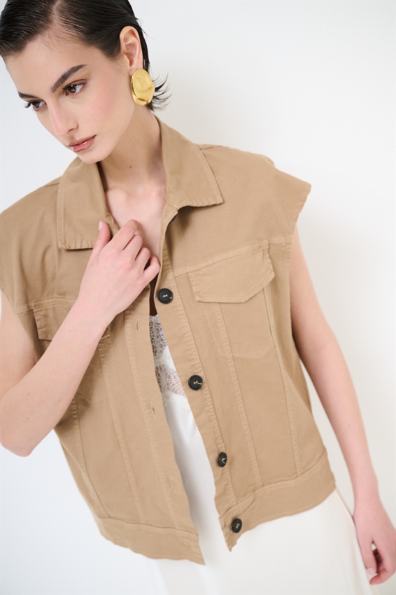 GILET IN GABARDINA CON TASCHE