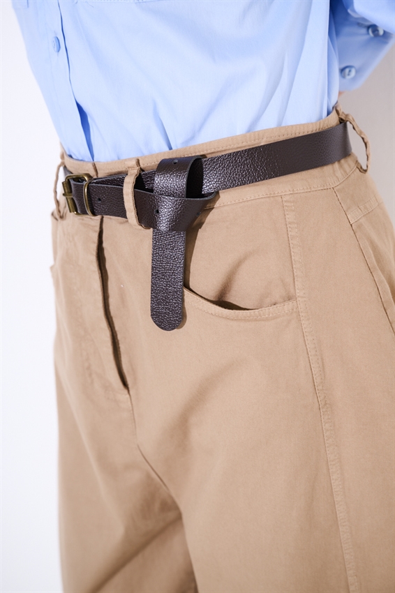 PANTALONE BARREL CON CINTURA