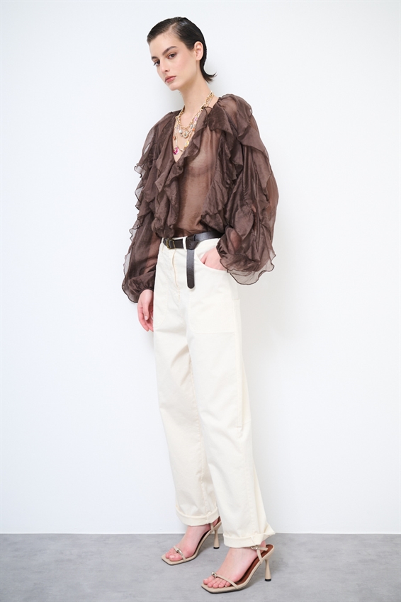 PANTALONE REGOLARE CON TASCONI E CINTURA