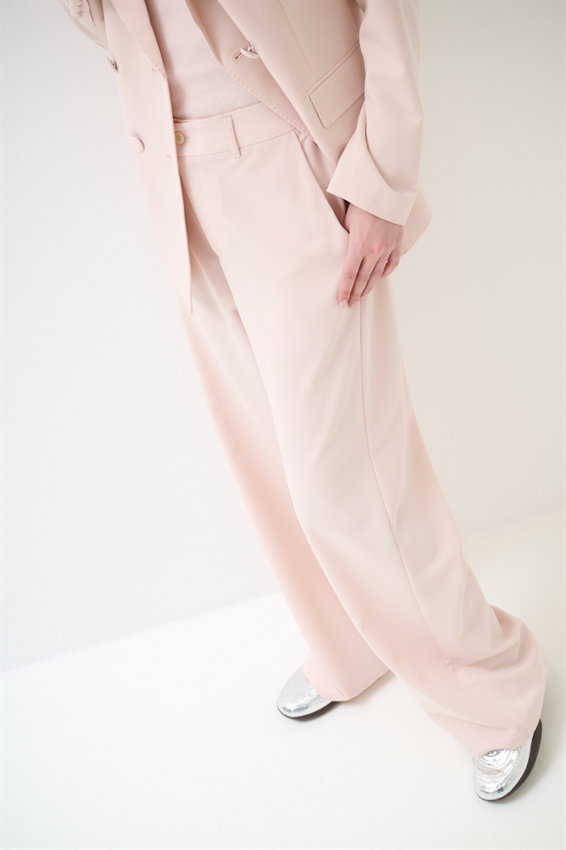 PANTALONE A GAMBA LARGA CON VITA ELASTICIZZATA SUL RETRO