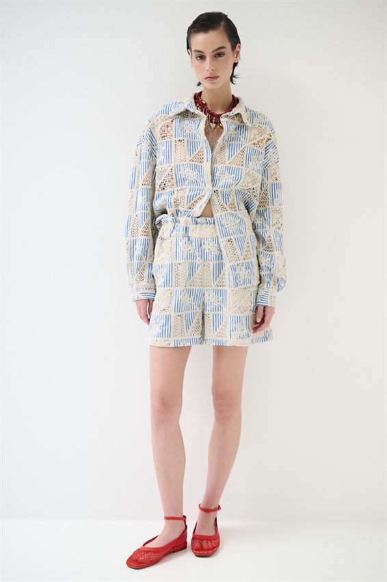 SHORTS A RIGHE + RICAMO