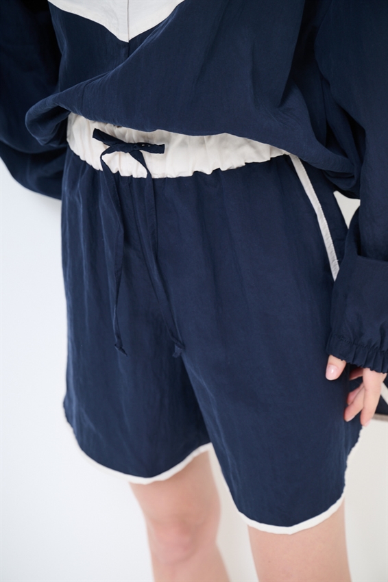 SHORTS BOXER CON BORDO A CONTRASTO BLU