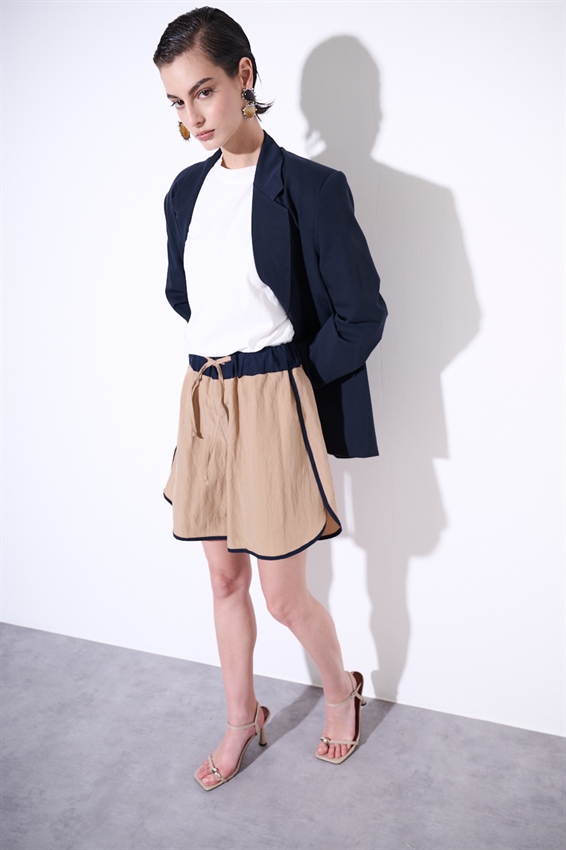 SHORTS BOXER CON BORDO A CONTRASTO CAMMELLO