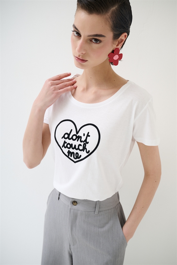 T-SHIRT BASIC CON STAMPA DONT TUCH ME BIANCO