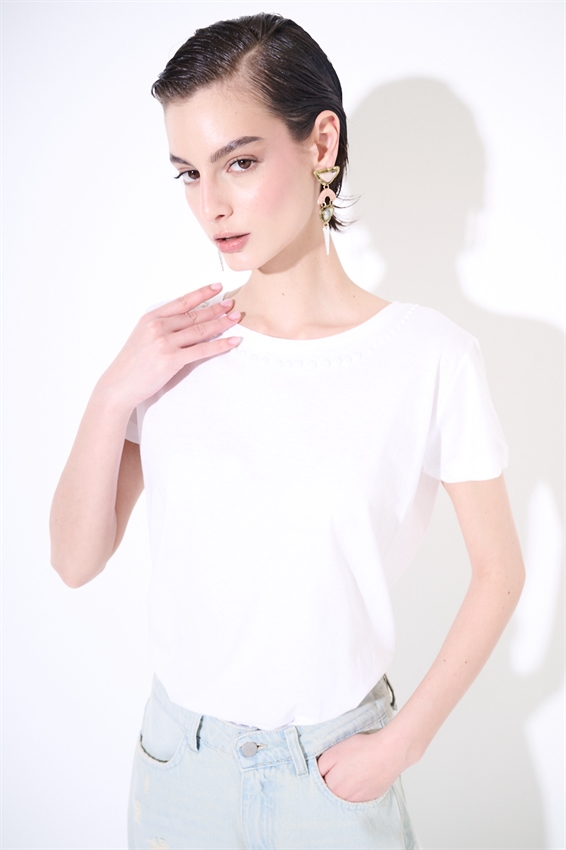 T-SHIRT BASIC CON GIROCOLLO PERLE BIANCO