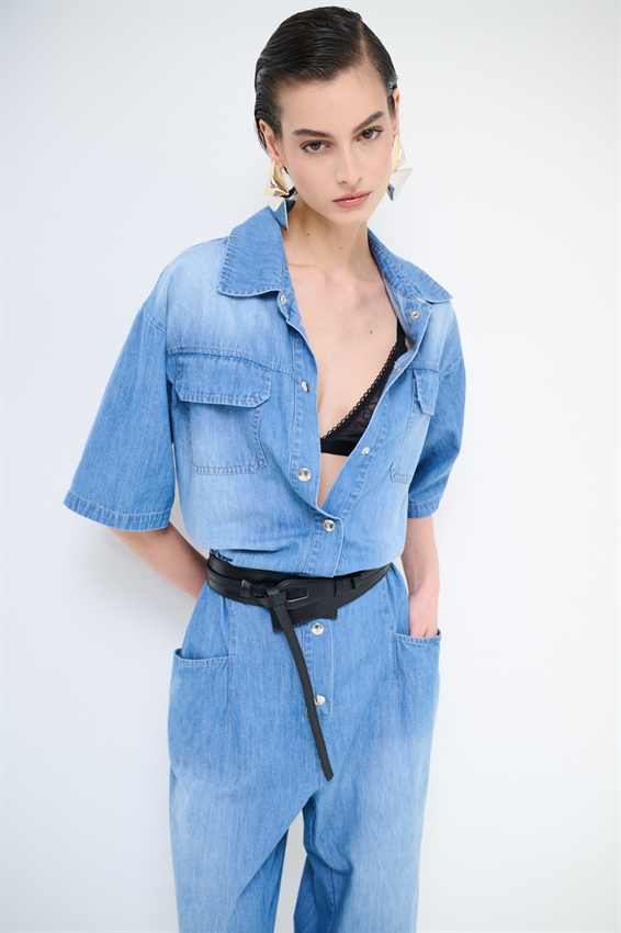 TUTA INTERA IN DENIM CON EFFETTO SABBIATO