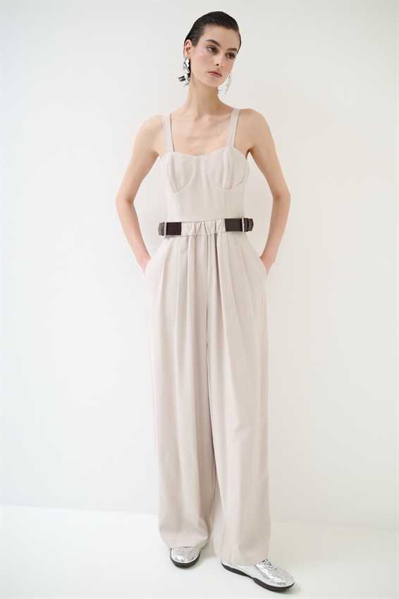 TUTA A PALAZZO CON FIBBIE BEIGE