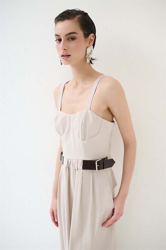 TUTA A PALAZZO CON FIBBIE BEIGE