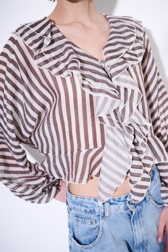 CAMICIA CON VOLANT A RIGHE NERO/BURRO