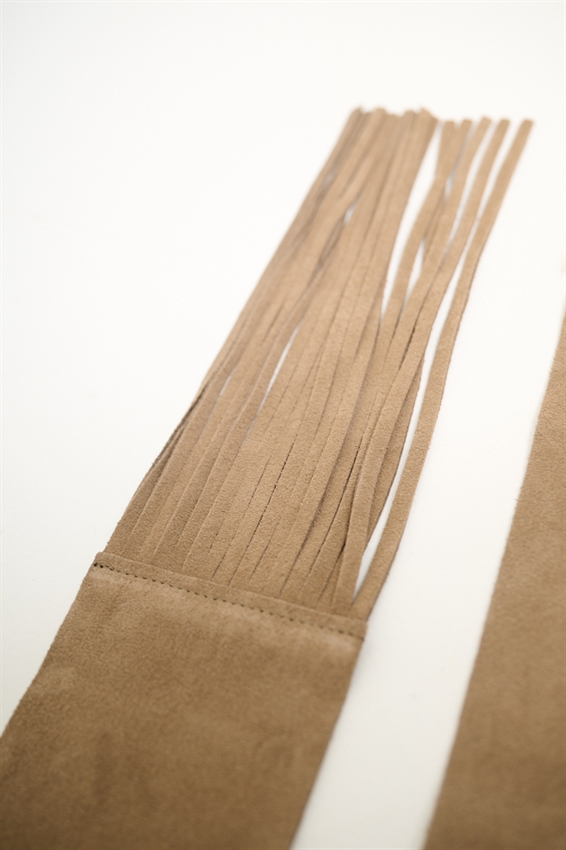 CINTURA A FASCIA CON FRANGE