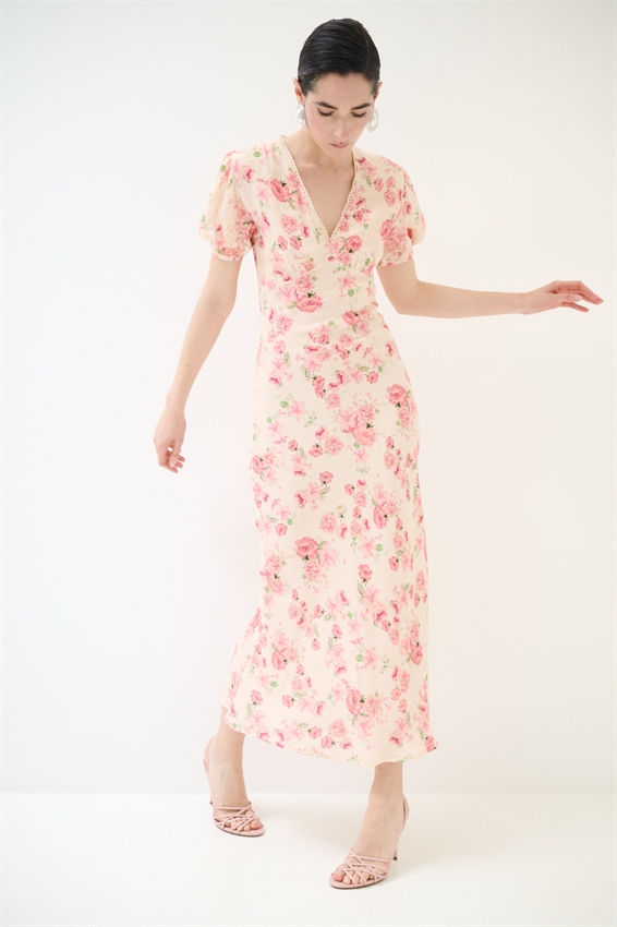 ABITO LUNGO CON SCOLLO A V E PASSAMANERIA A FANT.