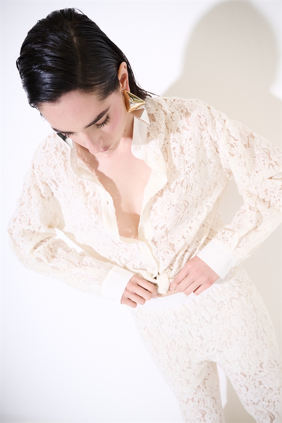 CAMICIA OVER COLLO COREANA BURRO