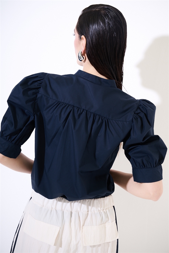 CAMICIA MEZZA MANICA CON COLLO COREANA