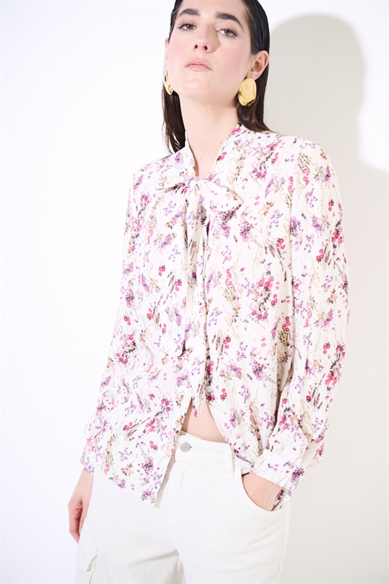 CAMICIA MEZZA MANICA CON COLLO COREANA BISCOTTO