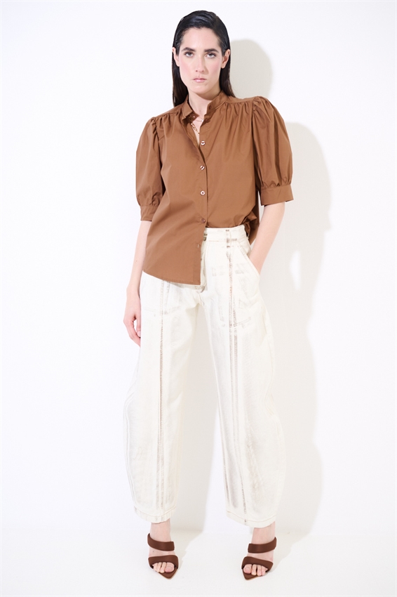 CAMICIA MEZZA MANICA CON COLLO COREANA BISCOTTO