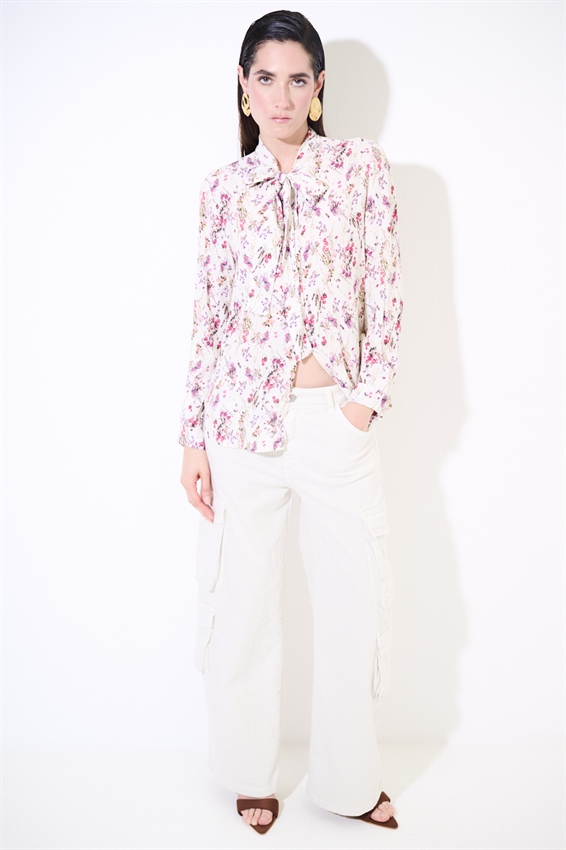 CAMICIA MEZZA MANICA CON COLLO COREANA BISCOTTO