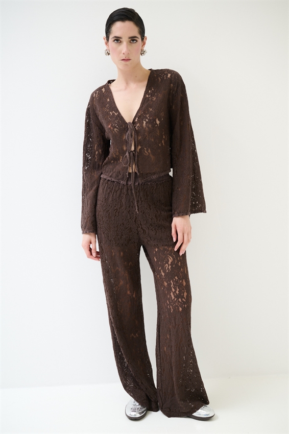 BLUSA CON LACCINI IN PIZZO MORO