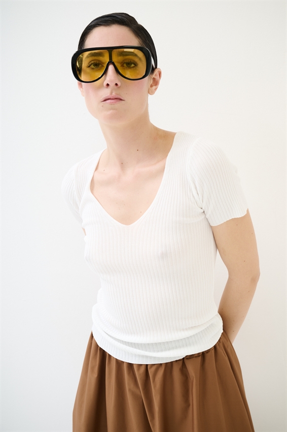 MAGLIA SCOLLO V A COSTINE E MEZZA MANICA BIANCO