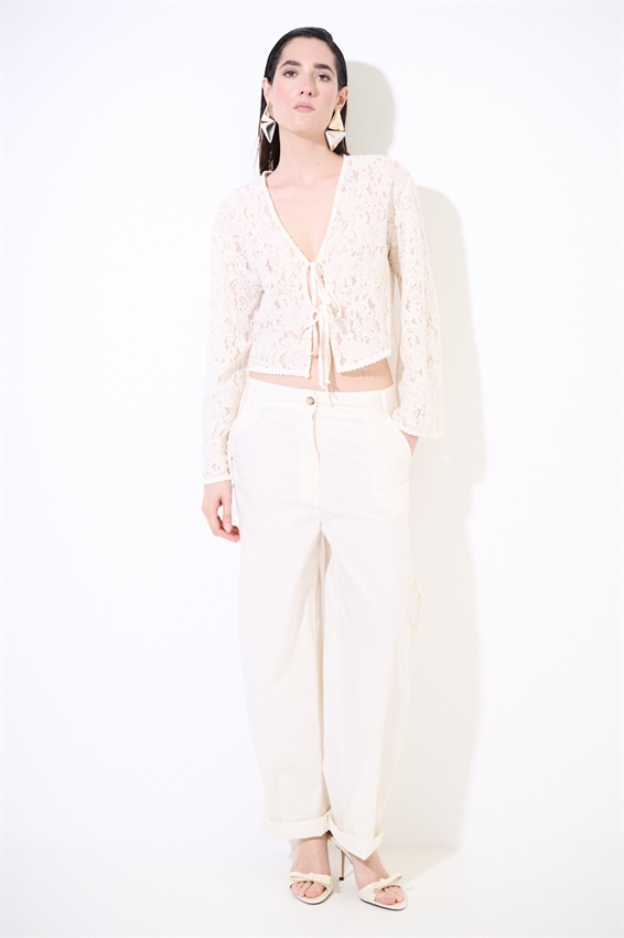 PANTALONE IN TELA CON TASCONI DIETRO E LACCIO