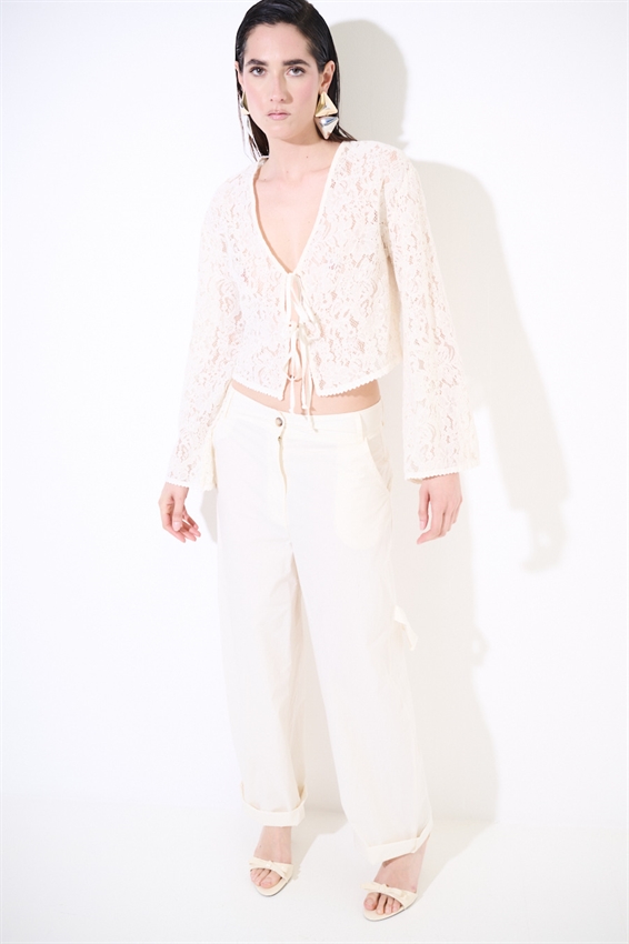 PANTALONE IN TELA CON TASCONI DIETRO E LACCIO