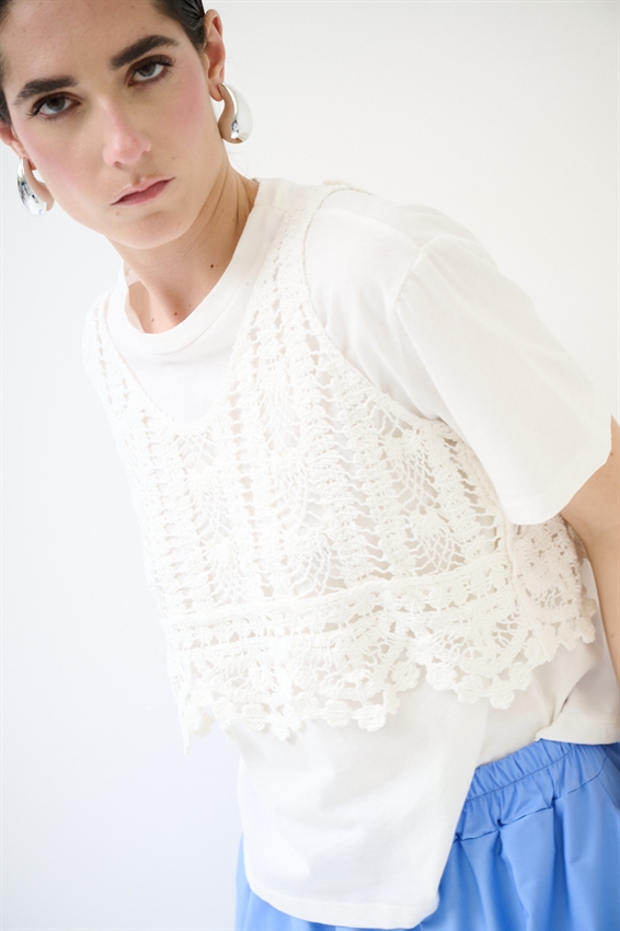 T-SHIRT OVER CON TOP MACRAME