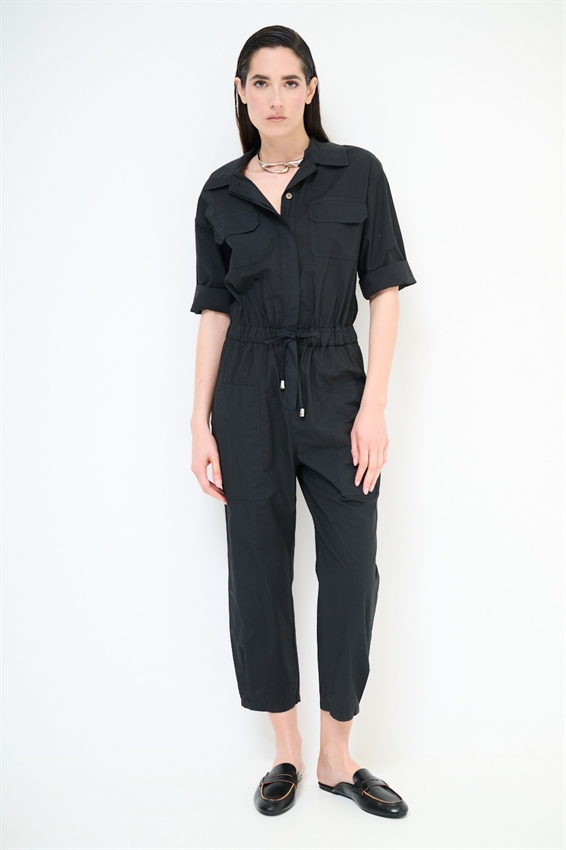 TUTA INTERA CON TASCHE IN TELA