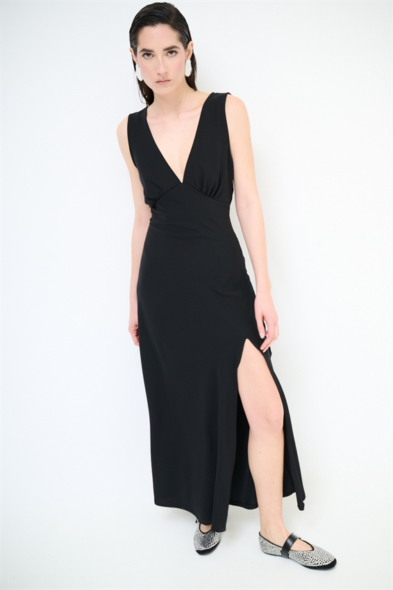 ABITO LUNGO SMANICATO CON SPACCO TESSUTO FLUIDO NERO