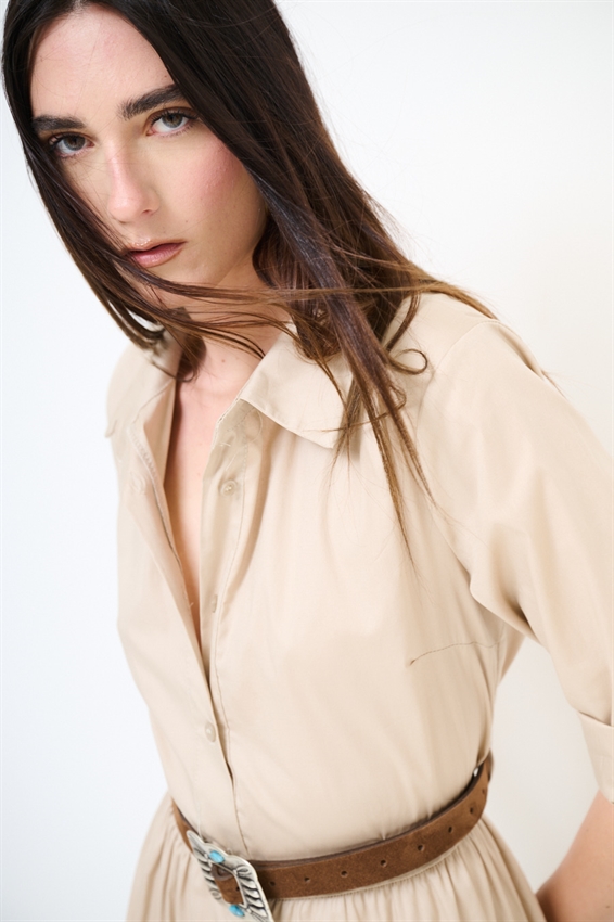 ABITO CHEMISIER LUNGO CON BALZE E MANICA A 3/4