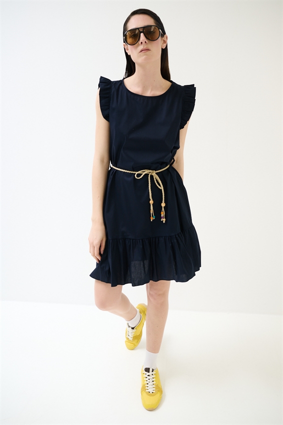 ABITO CORTO CON BALZA SUL FONDO