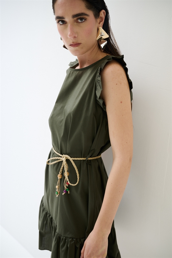 ABITO CORTO CON BALZA SUL FONDO