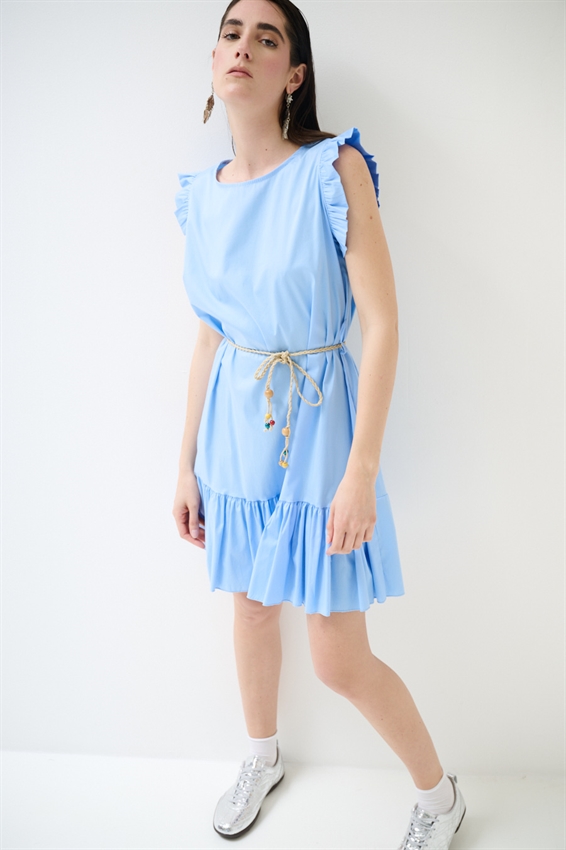 ABITO CORTO CON BALZA SUL FONDO CELESTE