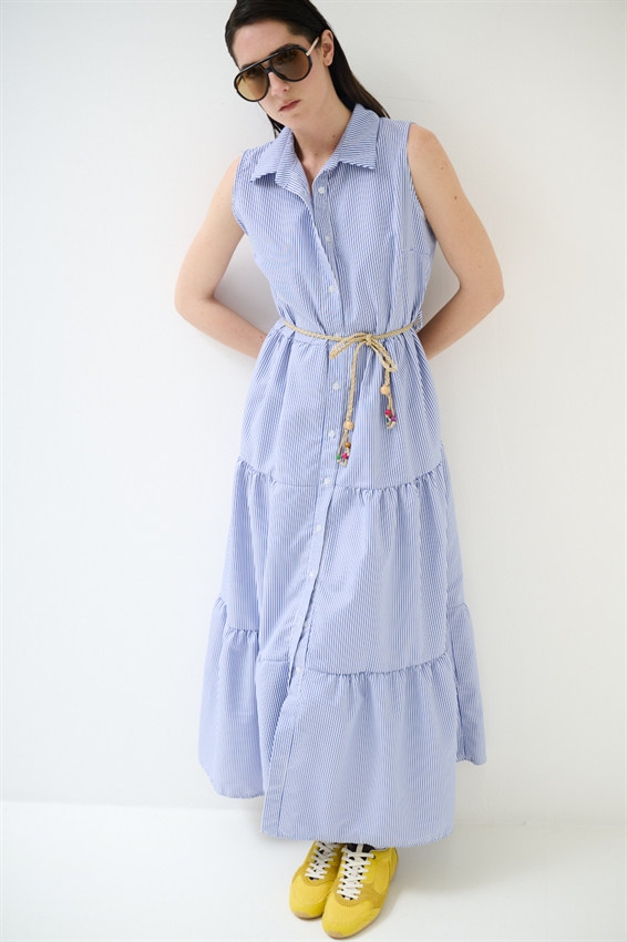 ABITO LUNGO SMANICATO CON BALZA A RIGHE BLU